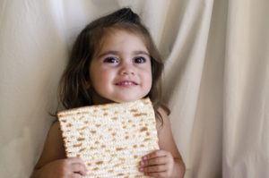 9 Ways to Host a Sustainable Passover Seder
